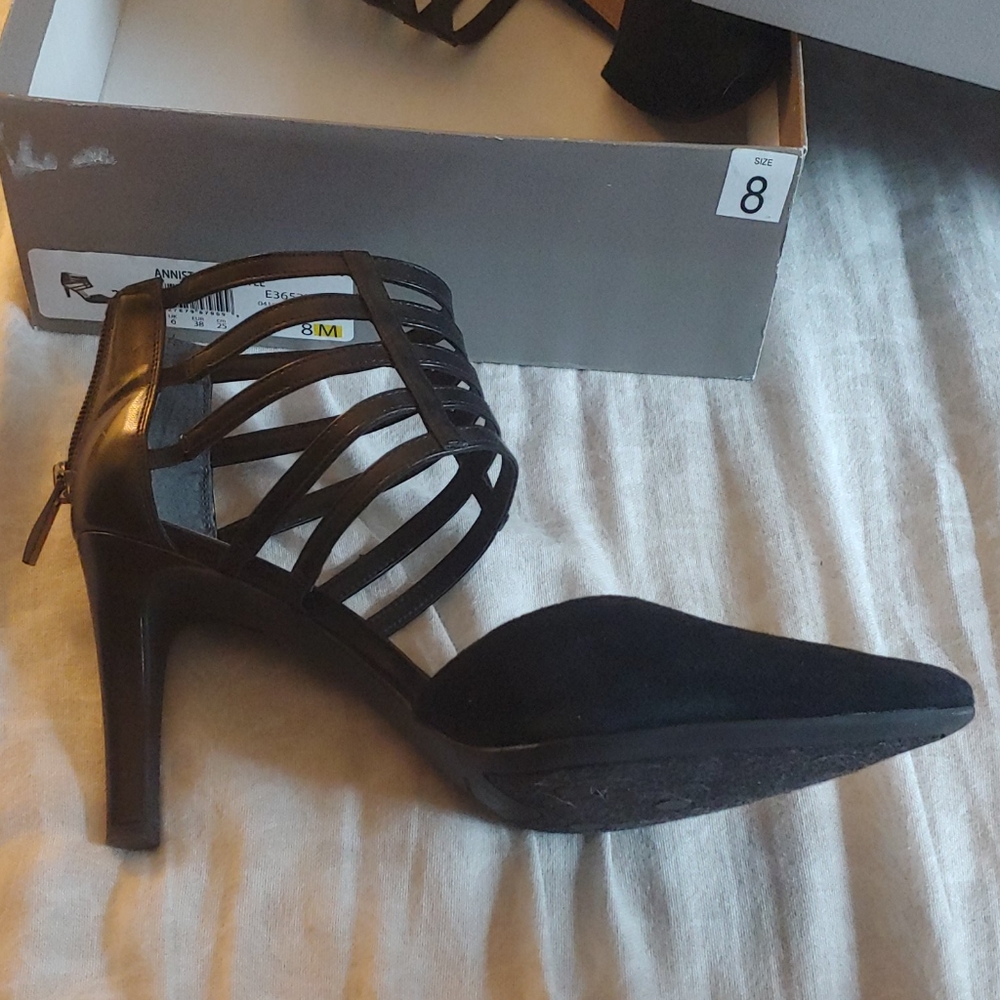 Franco Sarto Anniston Pump